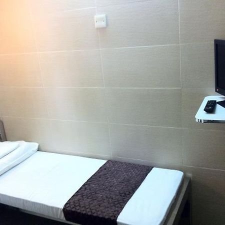 Osaka Guest House Tsim Sha Tsui  Экстерьер фото